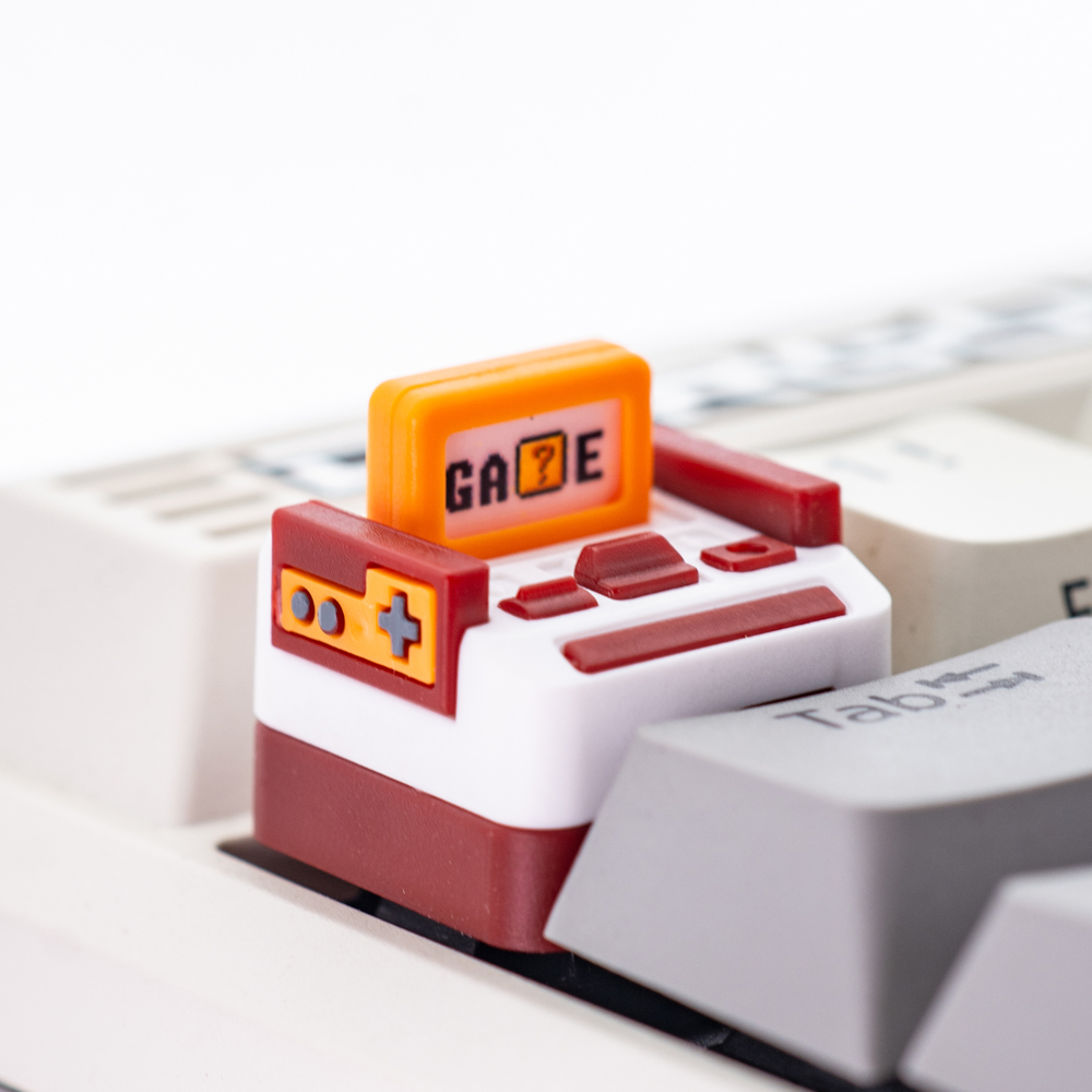 Copritasti stile console di gi - Gaming Console With Keyboard recensione e prezzo