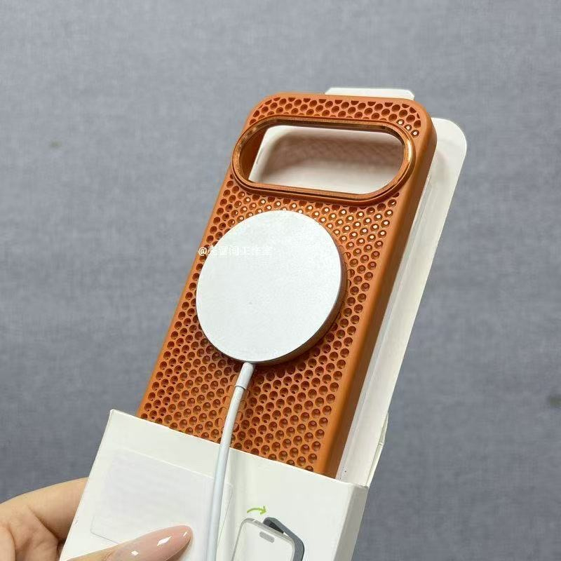 Custodia per Google Pixel 10 P - Vr Lens Protector recensione e prezzo